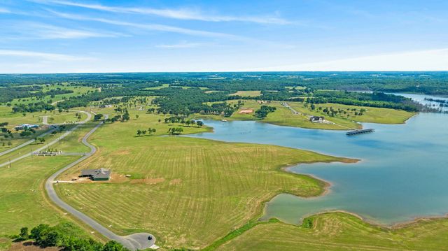 623 Lakeshore Terrace, Windom, TX 75492