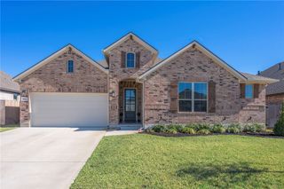 3585 Chantilly Path, Bryan, TX 77808