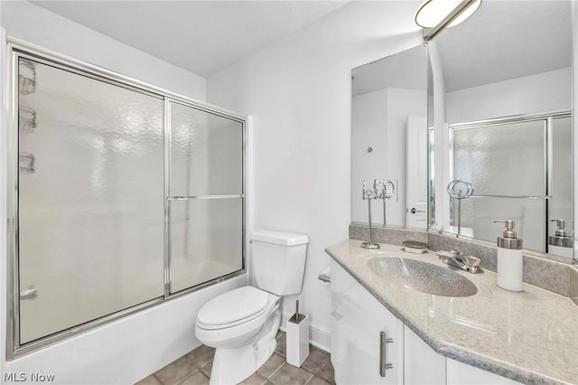 8709 Deer Creek Drive, Broadview Heights, OH 44147