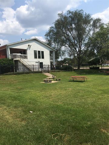 3010 Bee Cave Drive, Missouri City, TX 77459