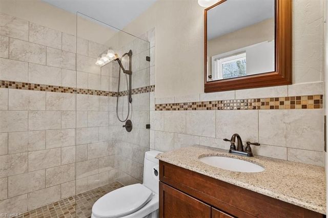 1811 Downing Street, Greensboro, NC 27410