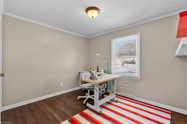 1811 Downing Street, Greensboro, NC 27410