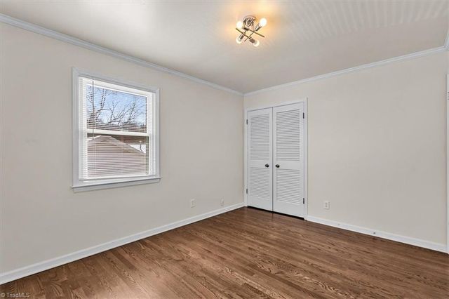 1811 Downing Street, Greensboro, NC 27410