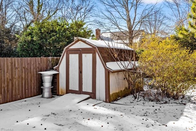 1811 Downing Street, Greensboro, NC 27410