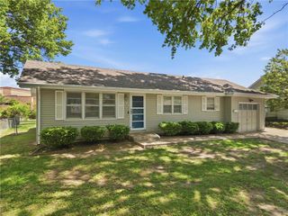 504 N Curtis Street, Olathe, KS 66061