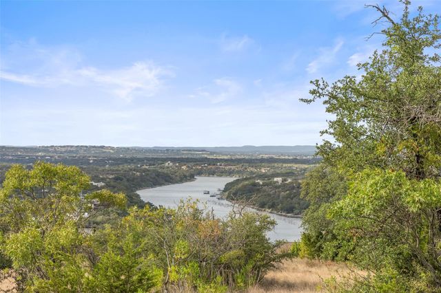 22717 Rainbow Connection SKWY, Spicewood, TX 78669