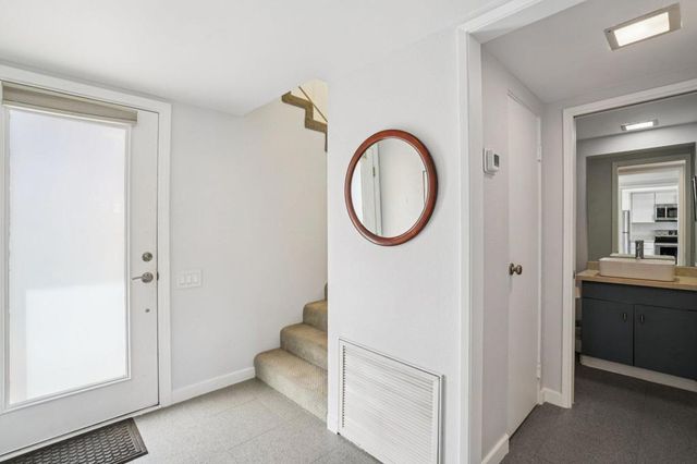 2727 S Sierra Madre 5, Palm Springs, CA 92264