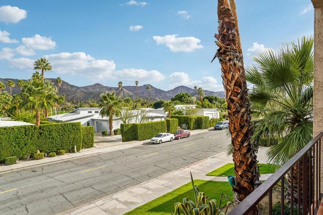 2727 S Sierra Madre 5, Palm Springs, CA 92264