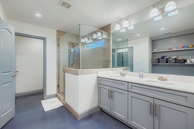 2322 Pall Mall Avenue, Dallas, TX 75241