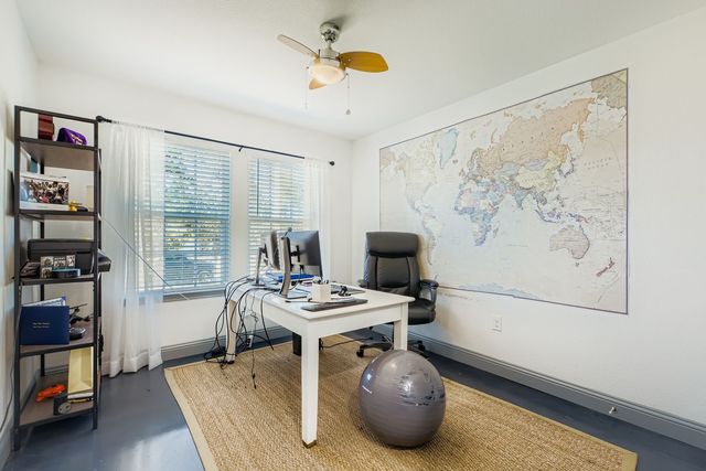 2322 Pall Mall Avenue, Dallas, TX 75241