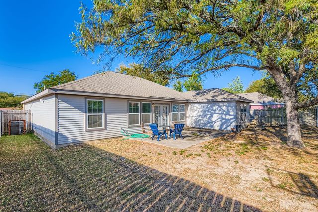 2322 Pall Mall Avenue, Dallas, TX 75241