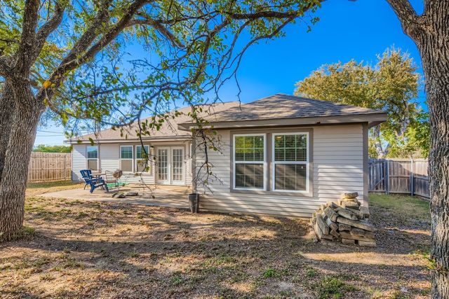 2322 Pall Mall Avenue, Dallas, TX 75241