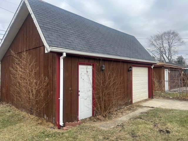 340 156TH Place, Calumet City, IL 60409