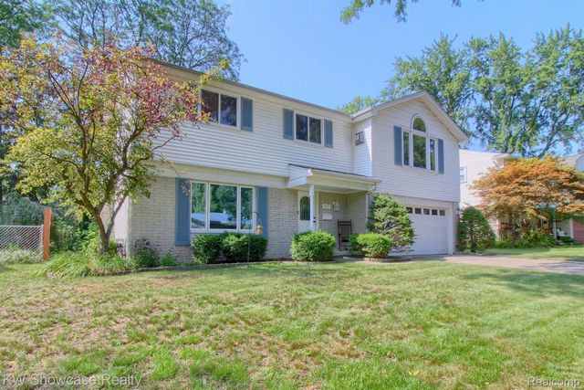 39175 PARKHURST Street, Livonia, MI 48154