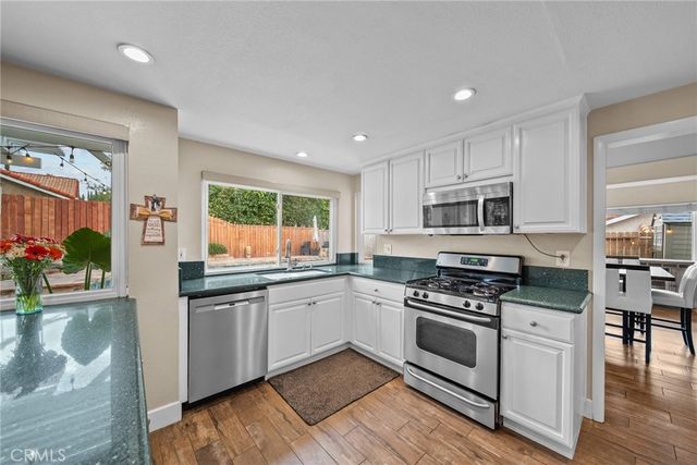 2978 Stacy Drive, Simi Valley, CA 93063