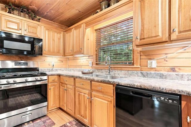 156 Cedar Ridge Road, Blue Ridge, GA 30513