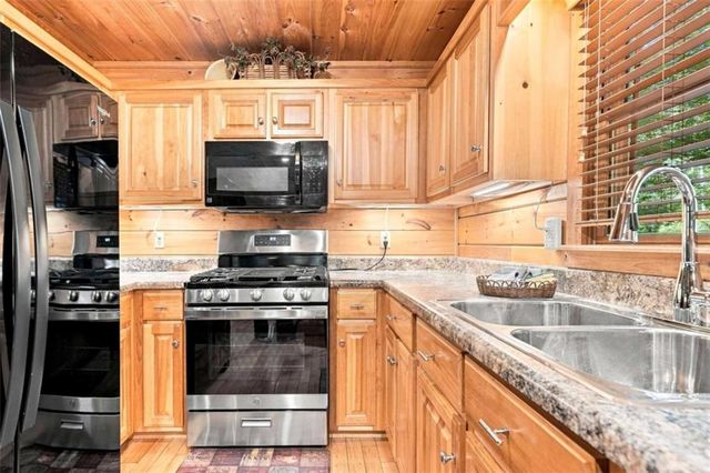 156 Cedar Ridge Road, Blue Ridge, GA 30513