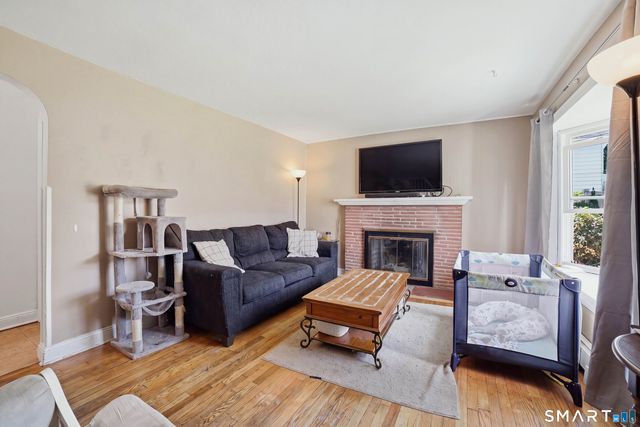 461 Townsend Avenue, New Haven, CT 06512