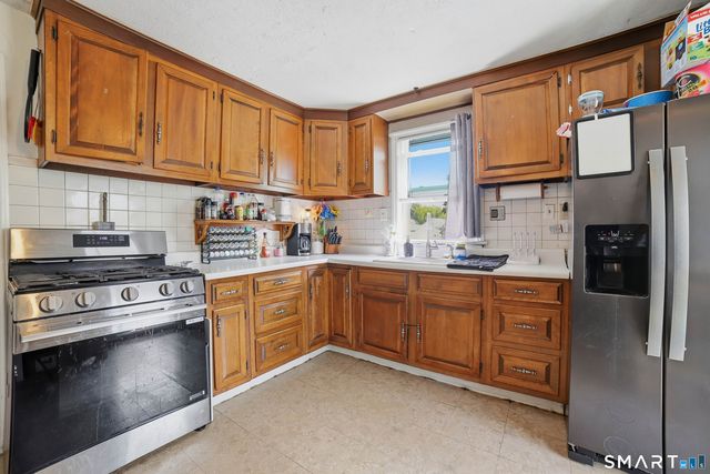 461 Townsend Avenue, New Haven, CT 06512
