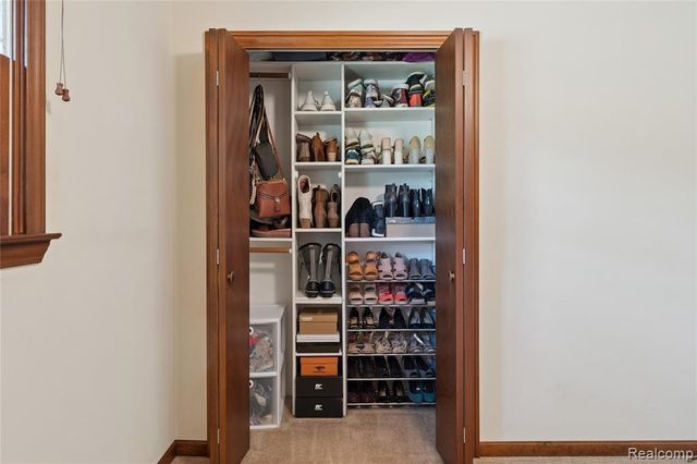 5955 Chickadee Lane, Clarkston, MI 48346