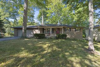 5955 Chickadee Lane, Clarkston, MI 48346