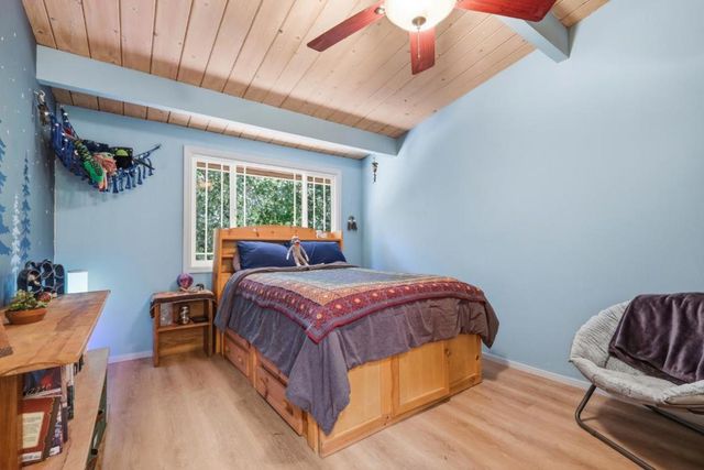 111 Greenview Drive, Boulder Creek, CA 95006