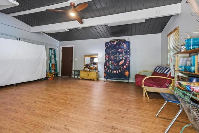 111 Greenview Drive, Boulder Creek, CA 95006
