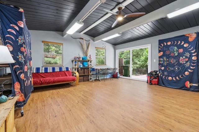 111 Greenview Drive, Boulder Creek, CA 95006