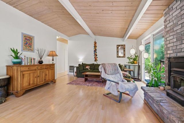 111 Greenview Drive, Boulder Creek, CA 95006