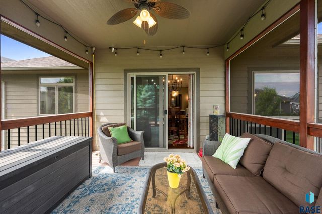 8805 E Palametto St Street, Sioux Falls, SD 57110