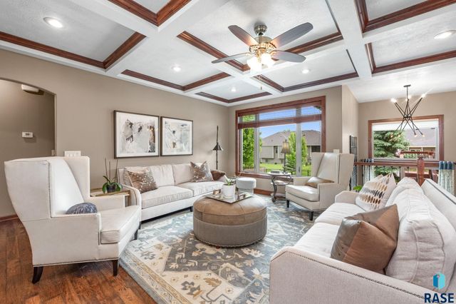8805 E Palametto St Street, Sioux Falls, SD 57110