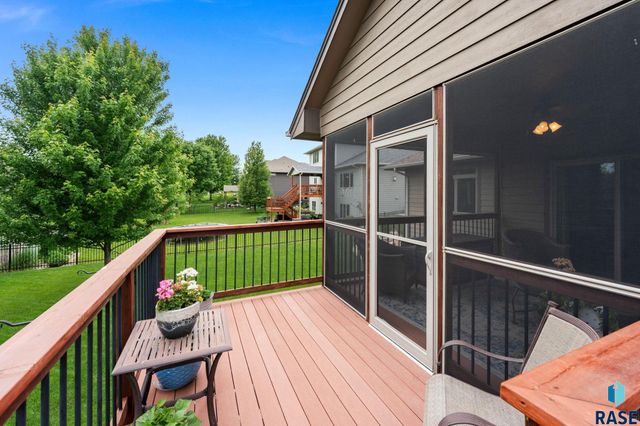 8805 E Palametto St Street, Sioux Falls, SD 57110