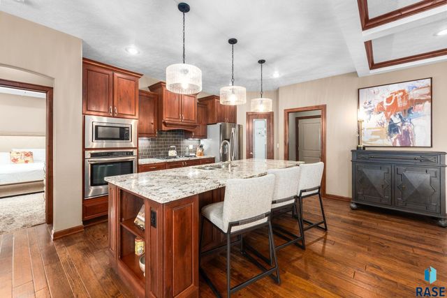 8805 E Palametto St Street, Sioux Falls, SD 57110