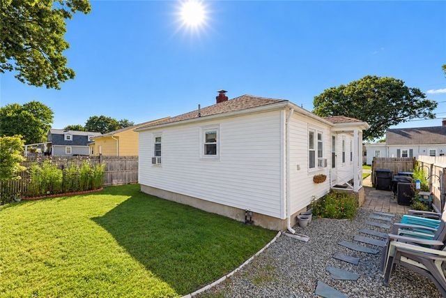 127 Fern Street, Warwick, RI 02889