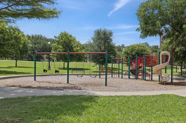 4039 Cole Avenue 106, Dallas, TX 75204