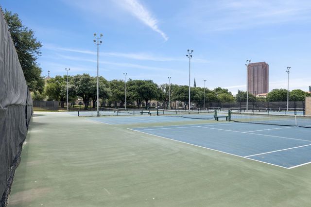 4039 Cole Avenue 106, Dallas, TX 75204