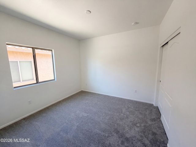 5225 W Wild Burro Spring Drive, Marana, AZ 85658