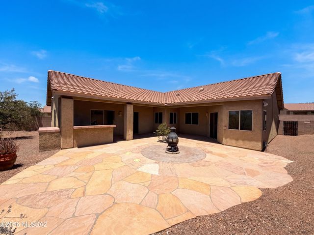 5225 W Wild Burro Spring Drive, Marana, AZ 85658