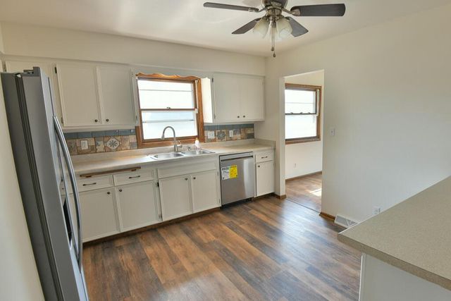 4005 53rd AVENUE, Kenosha, WI 53144