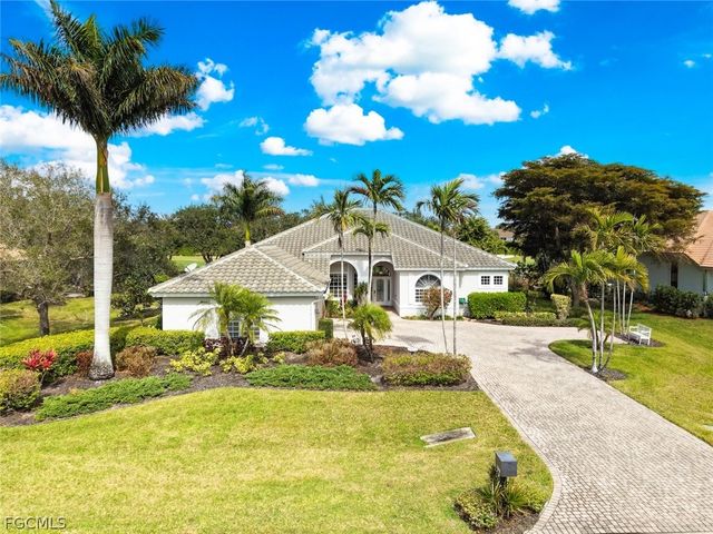 8201 Glenfinnan CIR, Fort Myers, FL 33912