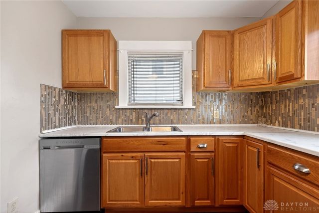 1728 Salem Avenue, Dayton, OH 45406