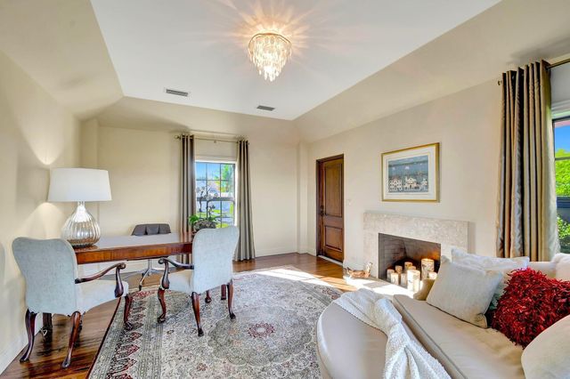 310 S Lake Drive, Lantana, FL 33462