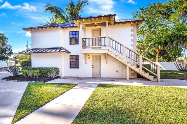310 S Lake Drive, Lantana, FL 33462