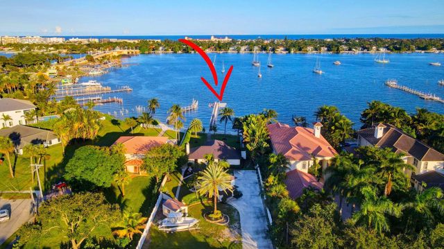 310 S Lake Drive, Lantana, FL 33462