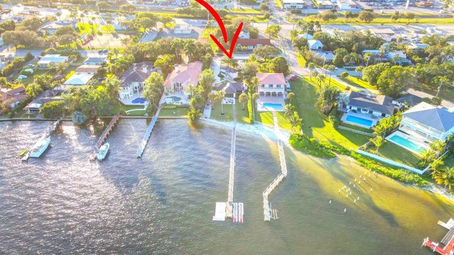 310 S Lake Drive, Lantana, FL 33462