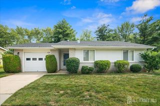478 Fairton Drive 478A, Monroe, NJ 08831