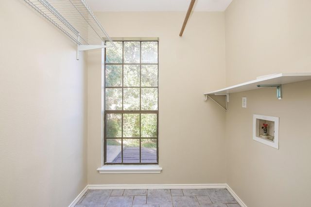 2802 Hummingbird CIR, Cedar Park, TX 78613