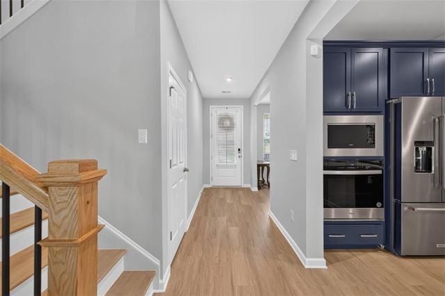 104 Grand Meadows Drive, Hoschton, GA 30548