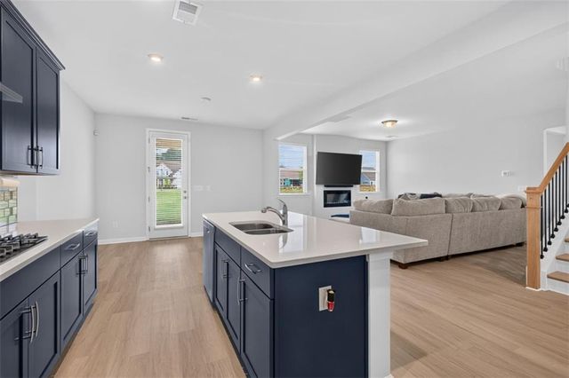 104 Grand Meadows Drive, Hoschton, GA 30548