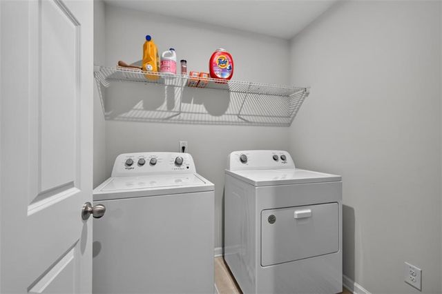 104 Grand Meadows Drive, Hoschton, GA 30548